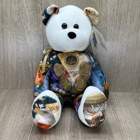 Gallery Treasures Other - Gallery Treasures 5 Gold Coin Bear 2005 Edition State Quarter Collection White